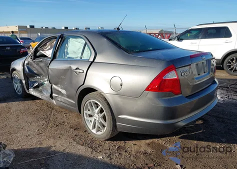 2010 Ford Fusion Se z USA, uszkodzony, nr VIN 3FAHP0HAXAR350738